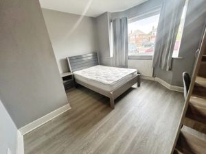 Photo 5- click for photo gallery